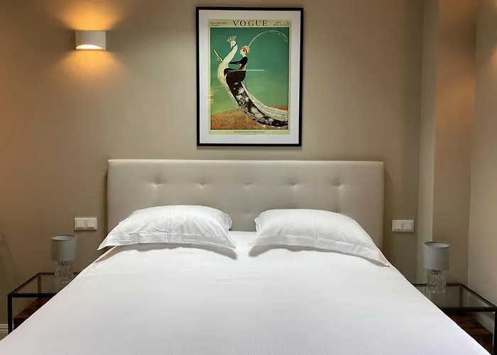 Cinq & Sept Lgbt For Men Semesteranläggning (resort)